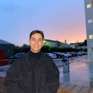 Meet your Posher, Dean